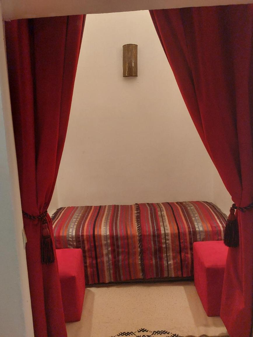 Riad Dar Lalla Fatna マラケシュ エクステリア 写真